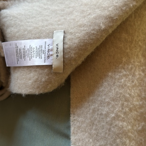 Vince wool scarf - Picture 2 of 3